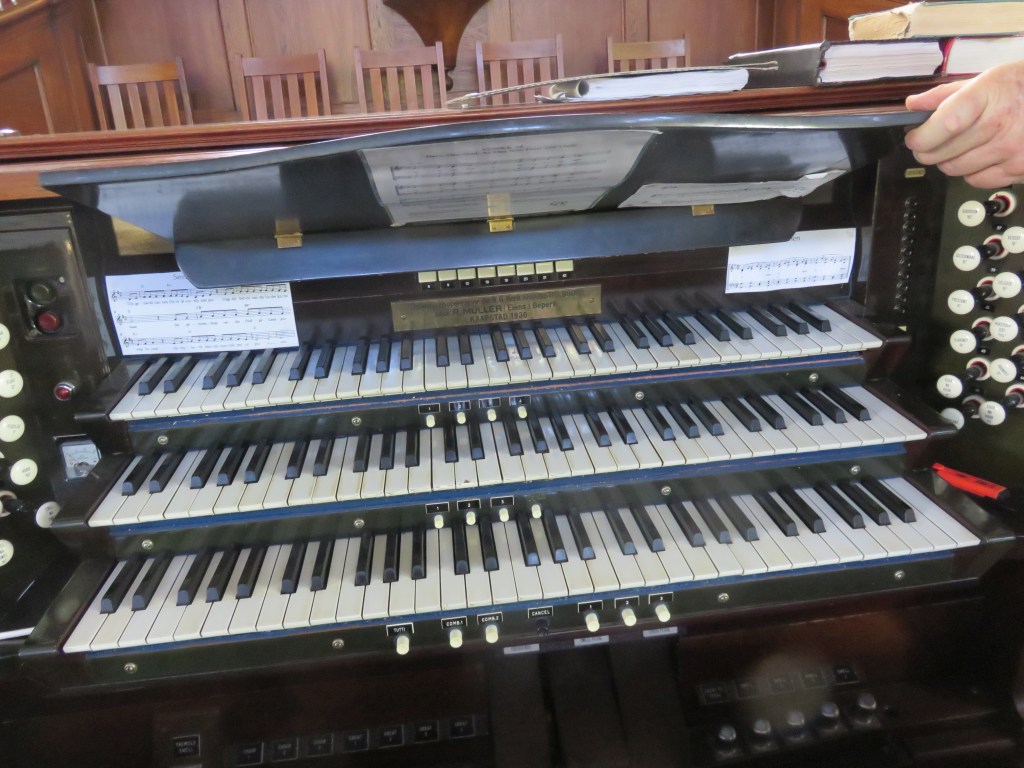 Kroonstad NG church noord organ